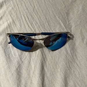 Blue polarized sports sunglasses